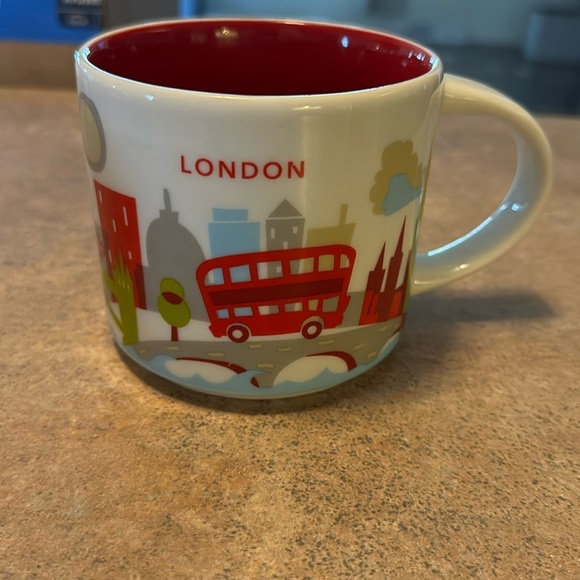 Starbucks- you are here collection. London - Picture 1 of 4